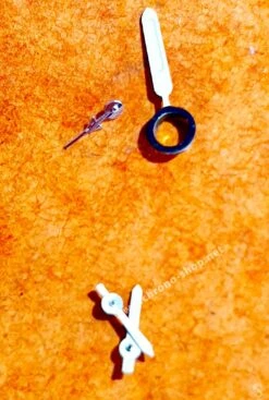 Breitling Authentiques Aiguilles Blanches Au Tritium Montres Hommes Chronomat -Aiguilles et Pièces Soldes breitling authentiques aiguilles blanches au tritium montres hommes chronomat 2