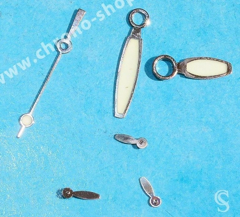 Corum Authentique Accessoire Set Aiguilles Luminova Montres Chronographe Bubble XL Ref 396-250-20-0F03FB30R 8 Corum Authentique Accessoire Set Aiguilles Luminova Montres Chronographe Bubble XL Ref 396-250-20-0F03FB30R – Image 6