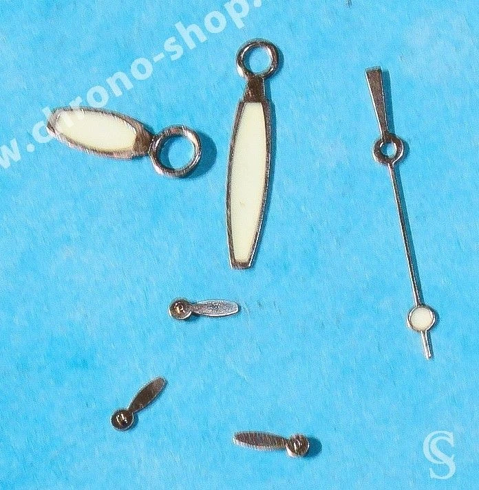 Corum Authentique Accessoire Set Aiguilles Luminova Montres Chronographe Bubble XL Ref 396-250-20-0F03FB30R 9 Corum Authentique Accessoire Set Aiguilles Luminova Montres Chronographe Bubble XL Ref 396-250-20-0F03FB30R – Image 7