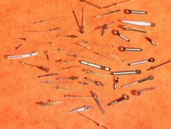 Lot Aiguilles Or Jaune, Acier Diverses Vintages Au Tritium, Luminova Montres Rolex, Breitling, Omega, IWC... 31 Lot Aiguilles Or Jaune, Acier Diverses Vintages Au Tritium, Luminova Montres Rolex, Breitling, Omega, IWC... -Aiguilles et Pièces Soldes lot aiguilles or jaune acier diverses vintages au tritium luminova montres rolex breitling omega iwc 10