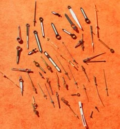 Lot Aiguilles Or Jaune, Acier Diverses Vintages Au Tritium, Luminova Montres Rolex, Breitling, Omega, IWC... 36 Lot Aiguilles Or Jaune, Acier Diverses Vintages Au Tritium, Luminova Montres Rolex, Breitling, Omega, IWC... -Aiguilles et Pièces Soldes lot aiguilles or jaune acier diverses vintages au tritium luminova montres rolex breitling omega iwc 15