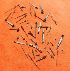 Lot Aiguilles Or Jaune, Acier Diverses Vintages Au Tritium, Luminova Montres Rolex, Breitling, Omega, IWC...