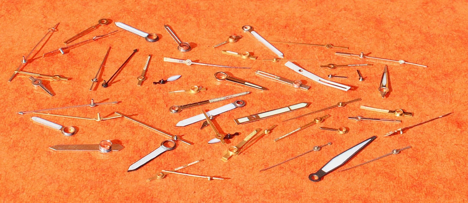 Lot Aiguilles Or Jaune, Acier Diverses Vintages Au Tritium, Luminova Montres Rolex, Breitling, Omega, IWC... 6 Lot Aiguilles Or Jaune, Acier Diverses Vintages Au Tritium, Luminova Montres Rolex, Breitling, Omega, IWC... – Image 4