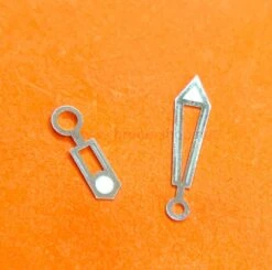 OMEGA AIGUILLES LUMINOVA MONTRES SEAMASTER PROFESSIONAL 300m CHRONO 178 0514 / 378 0514 Cal Auto 1164 -Aiguilles et Pièces Soldes omega aiguilles luminova montres seamaster professional 300m chrono 178 0514 378 0514 cal auto 1164 2