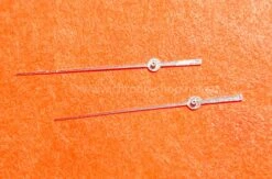 Aiguilles et Pièces Soldes -Aiguilles et Pièces Soldes omega pieces detachees aiguilles acier secondes trotteuses x 2 montres divers ref 0066tz4037 1