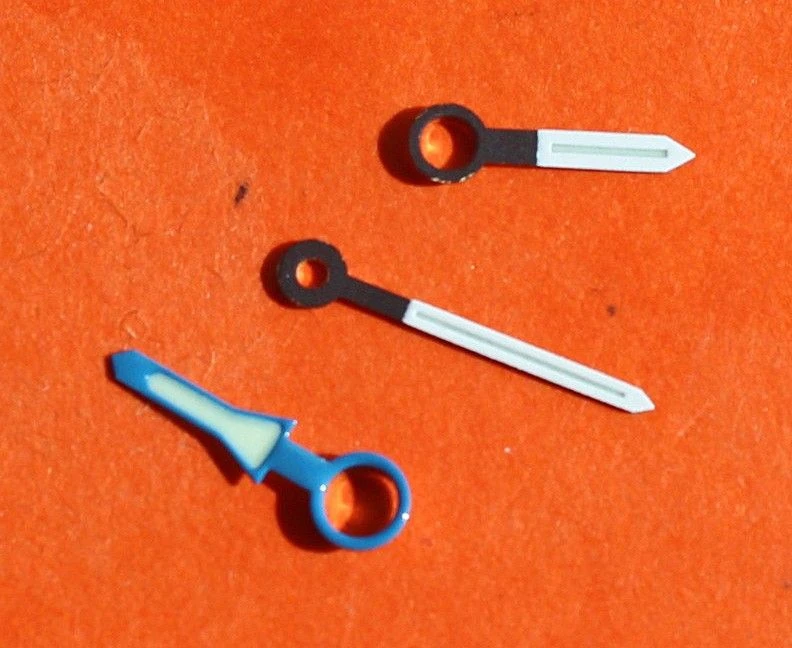 Omega Set Aiguilles Luminova Montres Flightmaster Calibre 910, 911, 920, 930 4 Omega Set Aiguilles Luminova Montres Flightmaster Calibre 910, 911, 920, 930 – Image 2