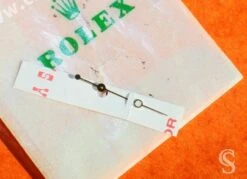 Rolex Rares Aiguille Des Secondes Or Jaune Montres Submariner Date 16808, 16803, 16613, 16618 Luminova -Aiguilles et Pièces Soldes rolex rares aiguille des secondes or jaune montres submariner date 16808 16803 16613 16618 luminova 7