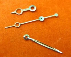 TUDOR AUTHENTIQUES SET AIGUILLES TRITIUM 94400 VINTAGE MONTRES TUDOR MINI SUBMARINER -Aiguilles et Pièces Soldes tudor authentiques set aiguilles tritium 94400 vintage montres tudor mini submariner 2