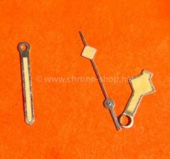 TUDOR SUBMARINER AIGUILLES SNOWFLAKES TRITIUM MONTRES VINTAGES TUDOR 9411,94110,7021 MONTRE MILITAIRE ARMEE